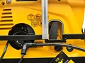 Tour d'éclairage portable pour zones reculées avec générateur à essence
